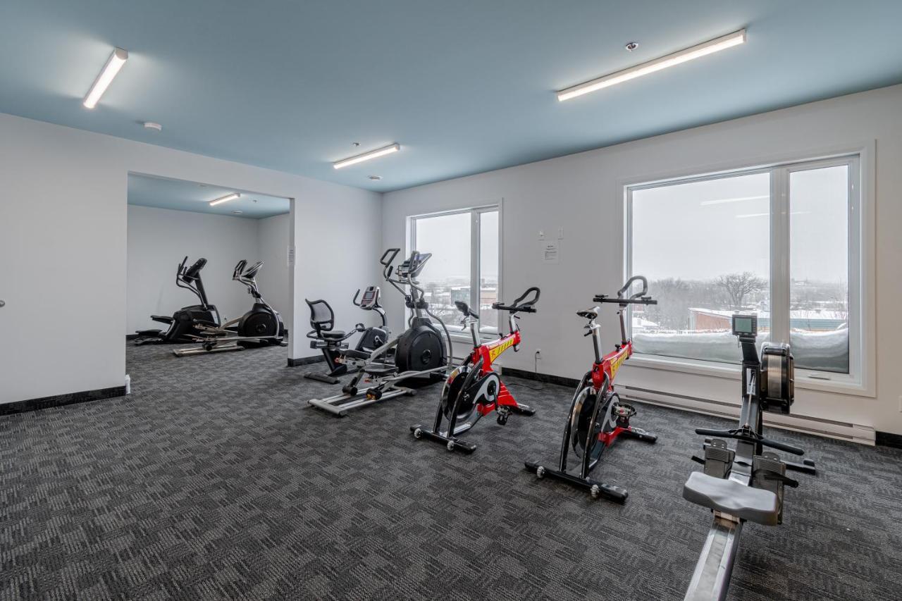 Old - Gym - Ac - Indoor Parking - Rooftop *