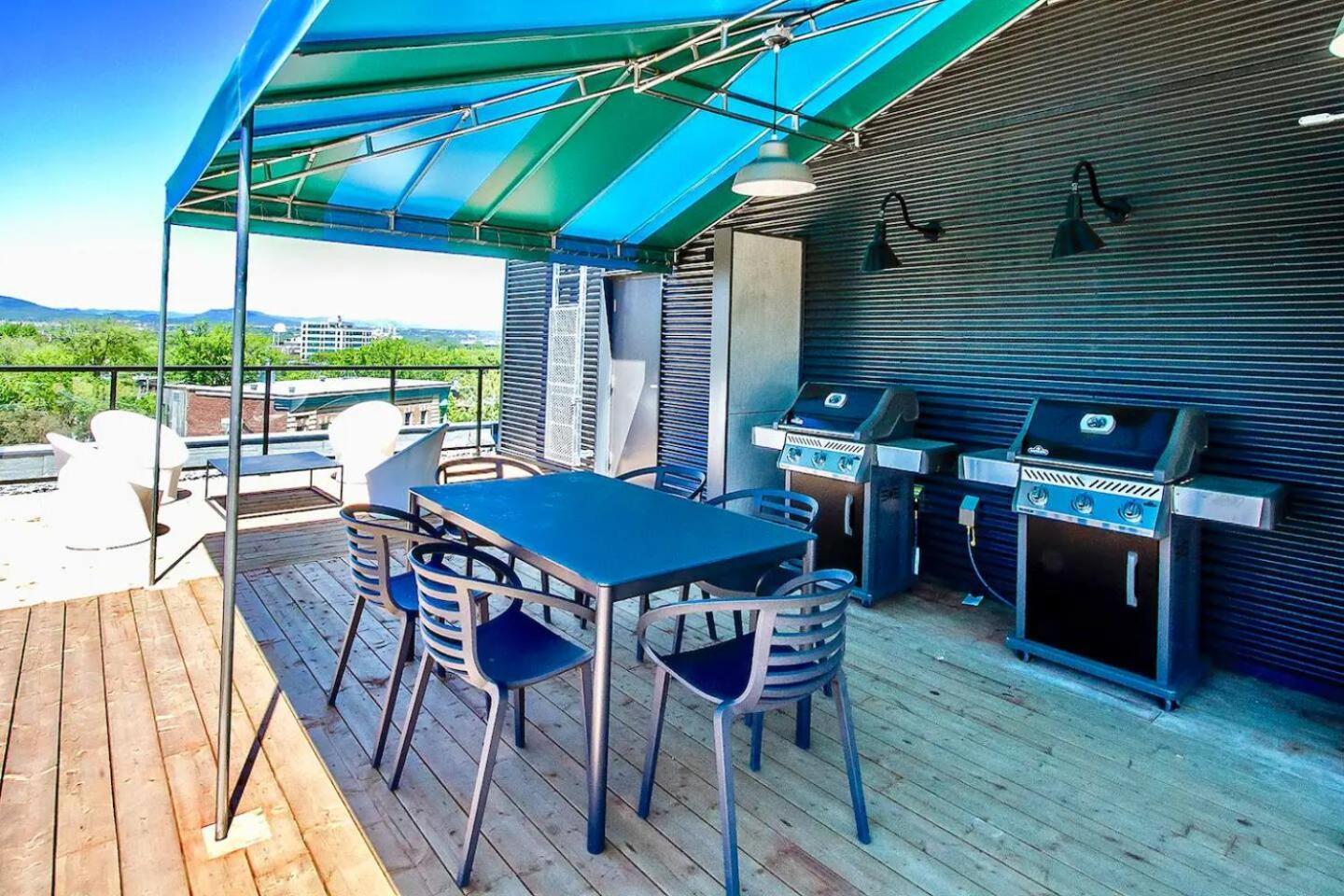 Old - Gym - Ac - Indoor Parking - Rooftop *